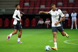 以延长其职 以延长其职